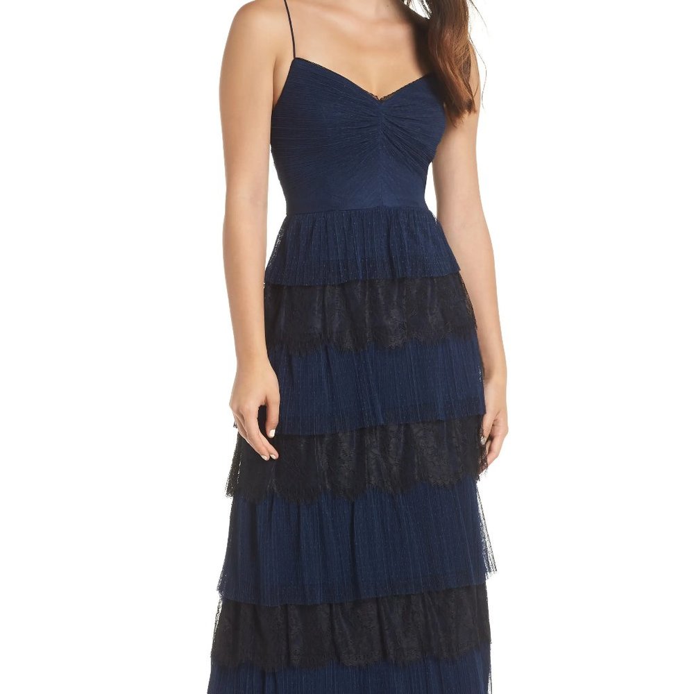 ADRIANNA PAPELL CRINKLE POINT D'ESPRIT DRESS SIZE 4